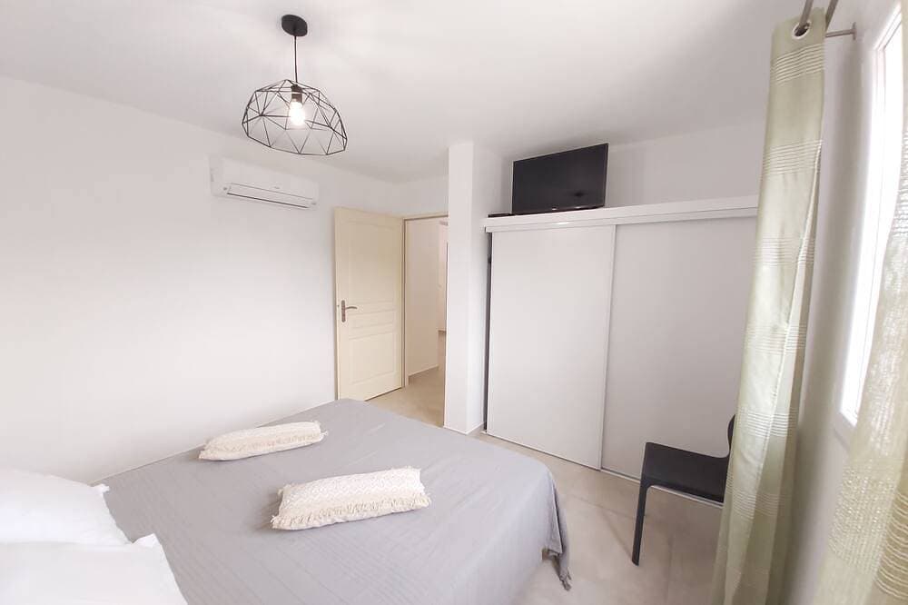 Foto 4 von 30: 3-Zimmer-Wohnung, beheizter Pool, Klimaanlage, WLAN, 1 Min. Fluss, 7 Min. Strand