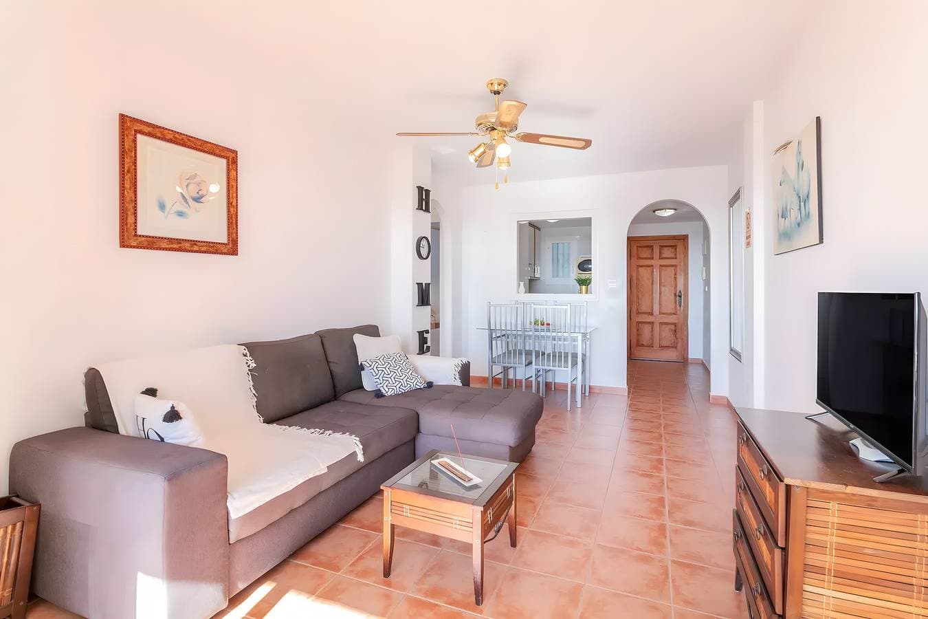 Foto 6 von 26: Ferienwohnung 'Appartement Avec 2 Piscines' mit Meerblick, Wi-Fi und Klimaanlage