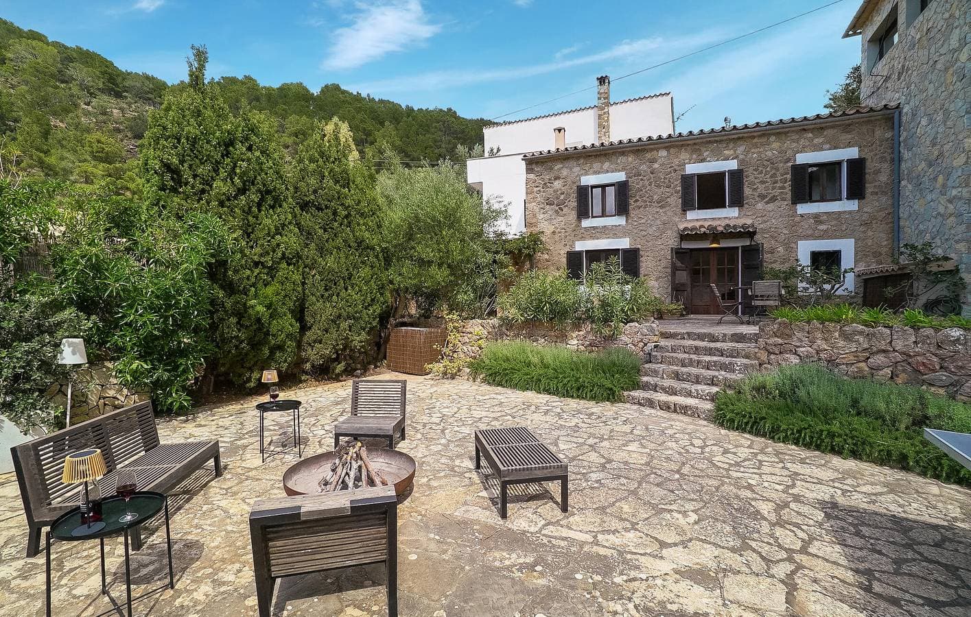 Foto 10 von 29: Appartement mit Meerblick, Pool, Terrasse und Grill - 400m zur Cala d'Estellencs