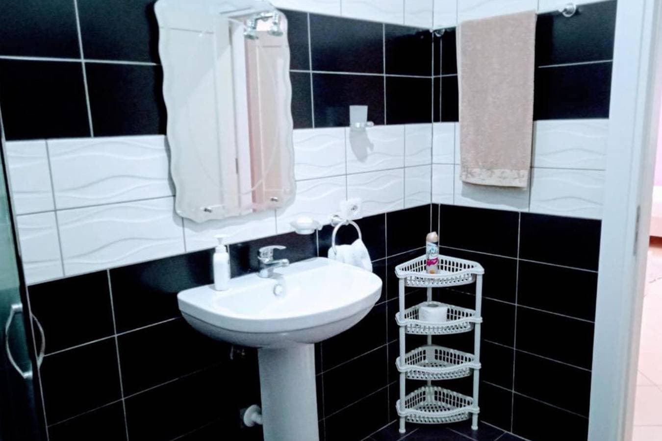 Foto 5 von 14: Ferienwohnung für 6 Personen mit Meerblick