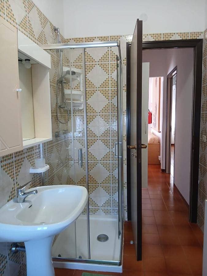 Foto 5 von 26: One-Bedroom Apartment