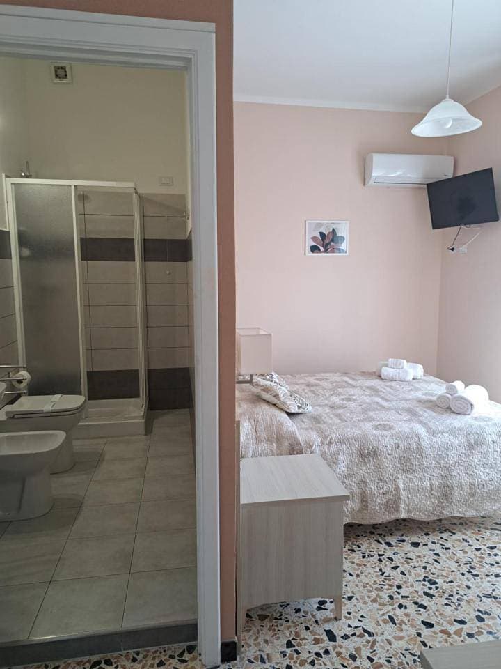 Foto 11 von 14: Double or Twin Room with Private Bathroom