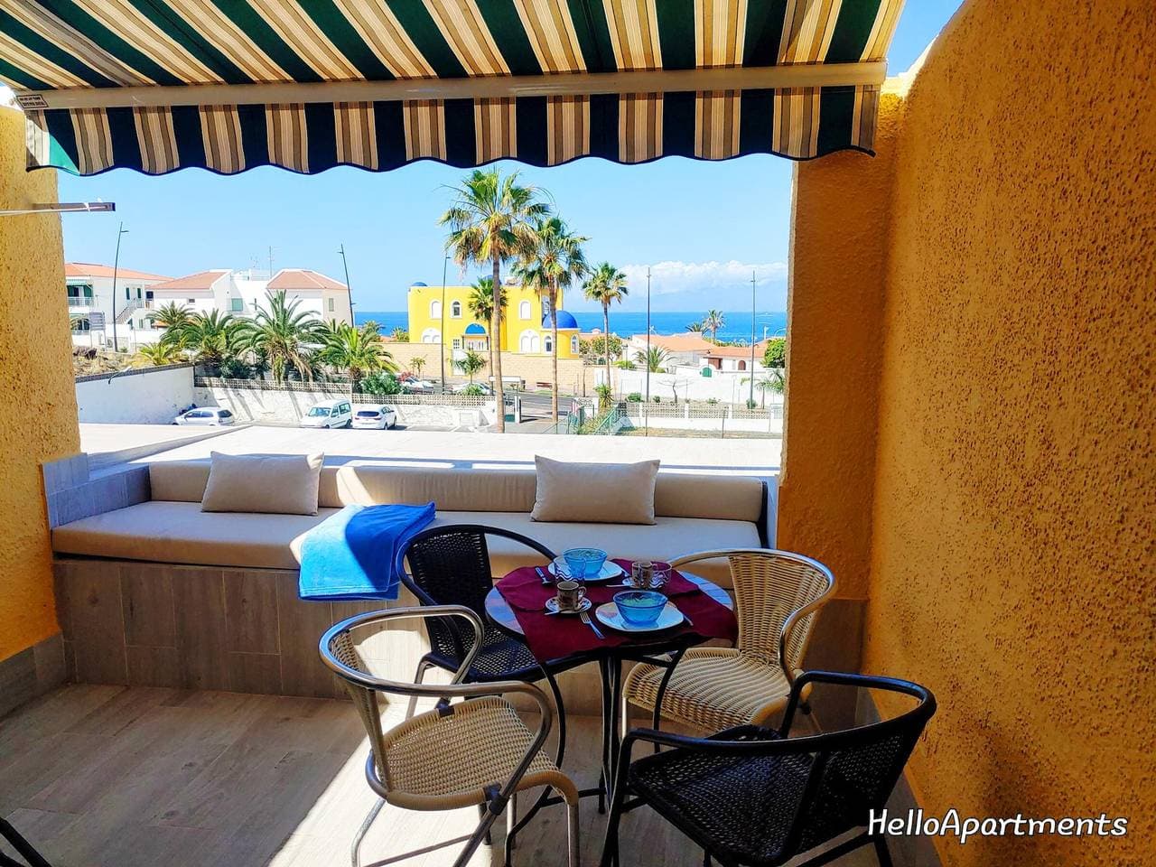 Charmantes modernes Apartment mit Terrasse und Pool in Playa de La Arena 1