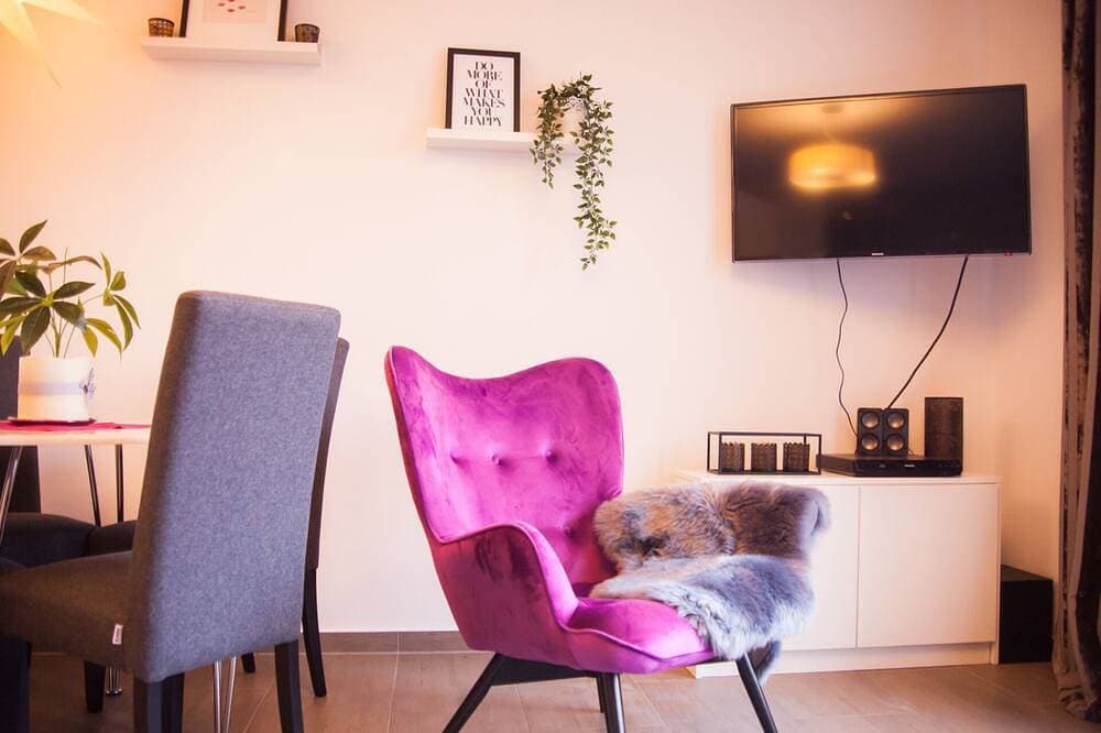 Foto 11 von 18: Neu: Moderne Ferienwohnung mit Seeblick & Garten [Nr.1]