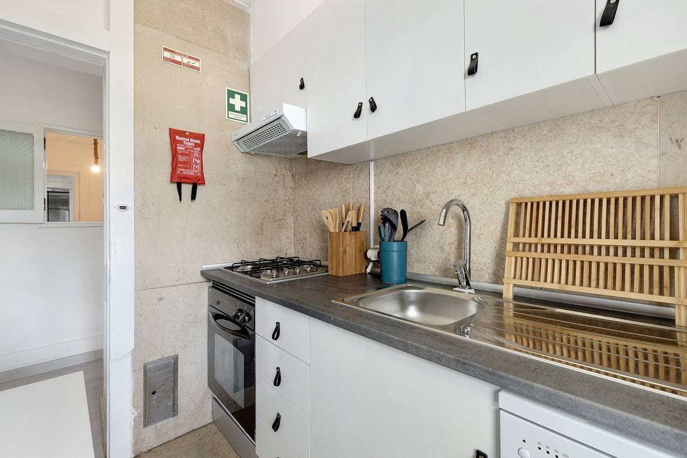 Foto 10 von 25: Ferienwohnung "Tróia Beach House" mit Gemeinschaftsgarten