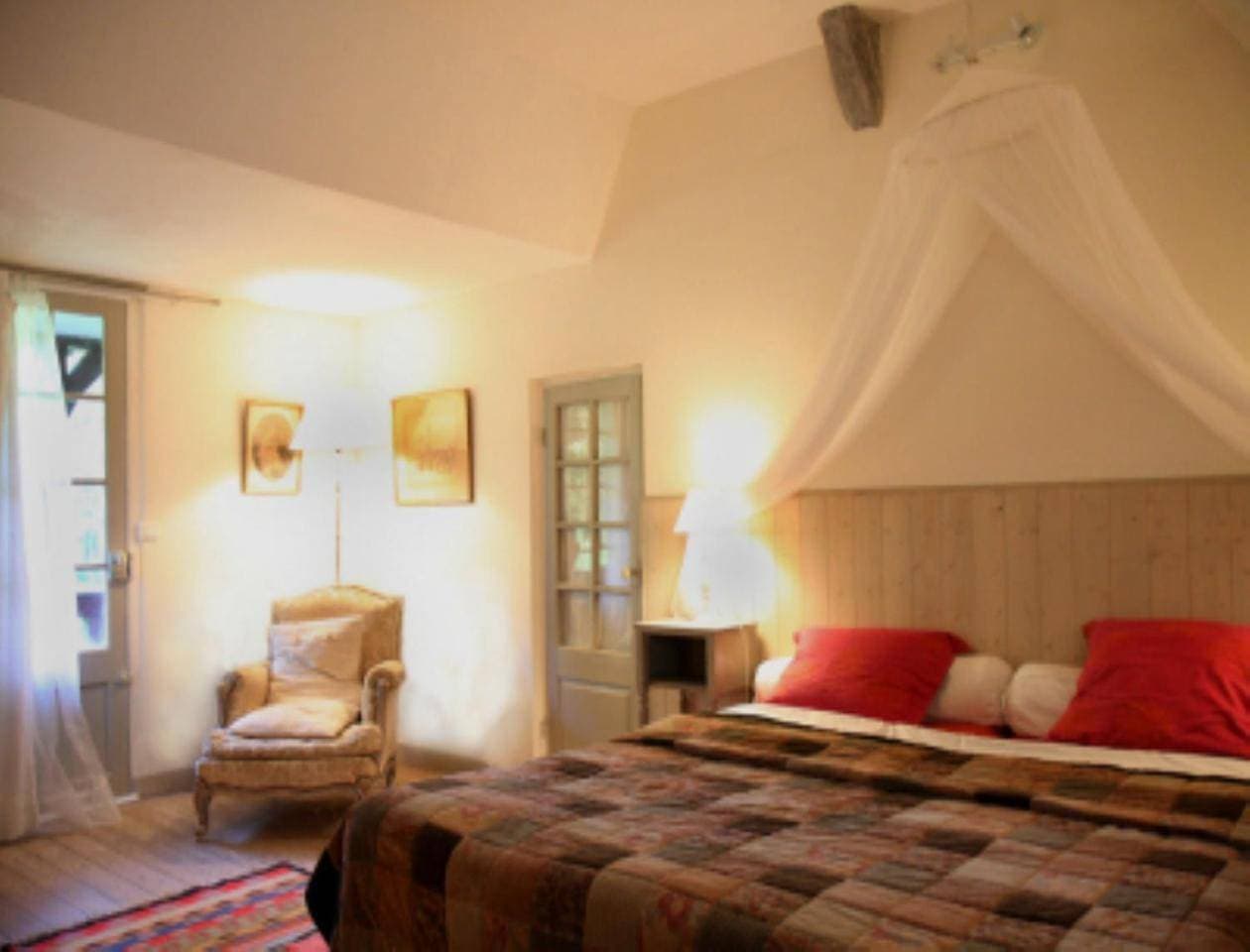 Foto 6 von 7: Double Room