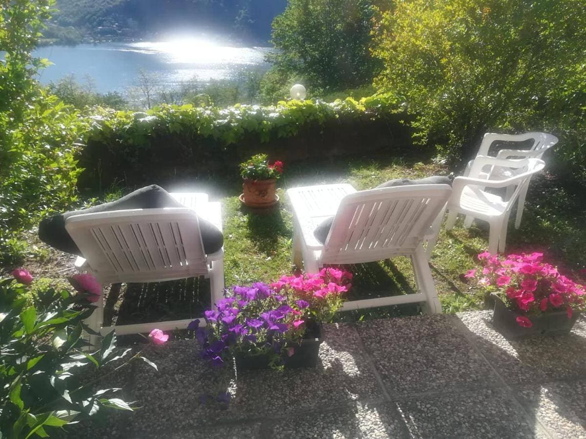 La Finestra sul Lago 1