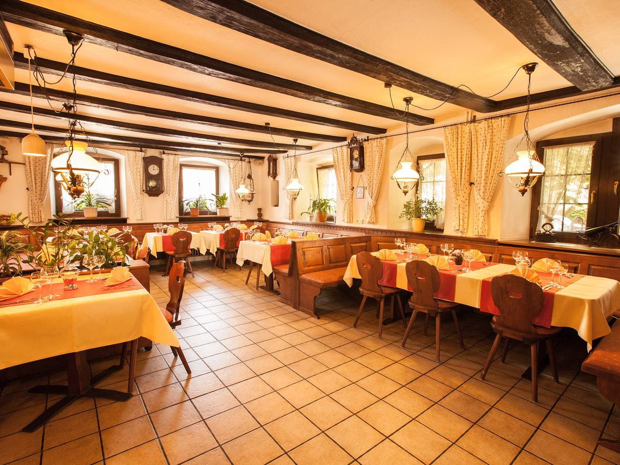 Foto 6 von 15: Landgasthaus-Hotel Maien - Doppelzimmer Komfort