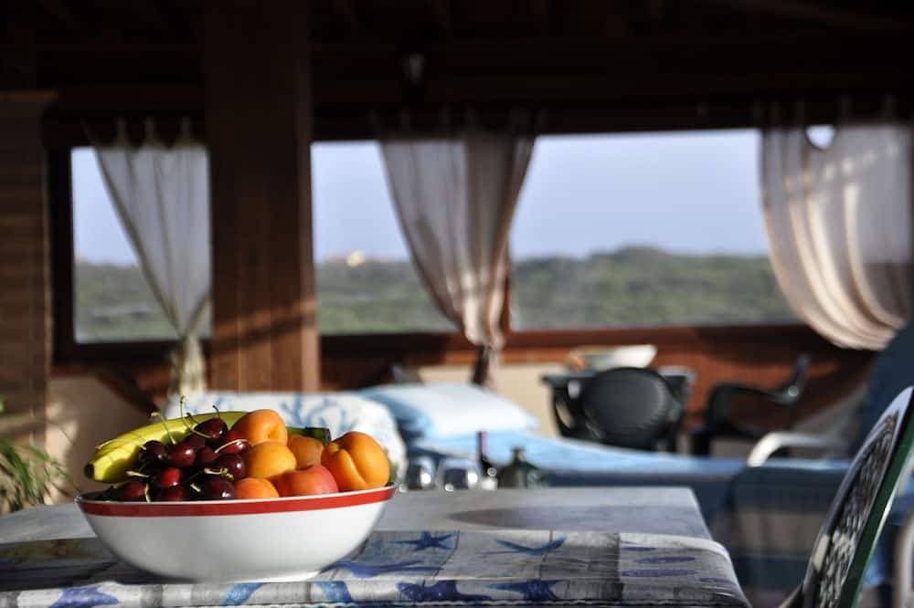 Foto 7 von 30: Panorama-Villa mit Pool und Meerblick