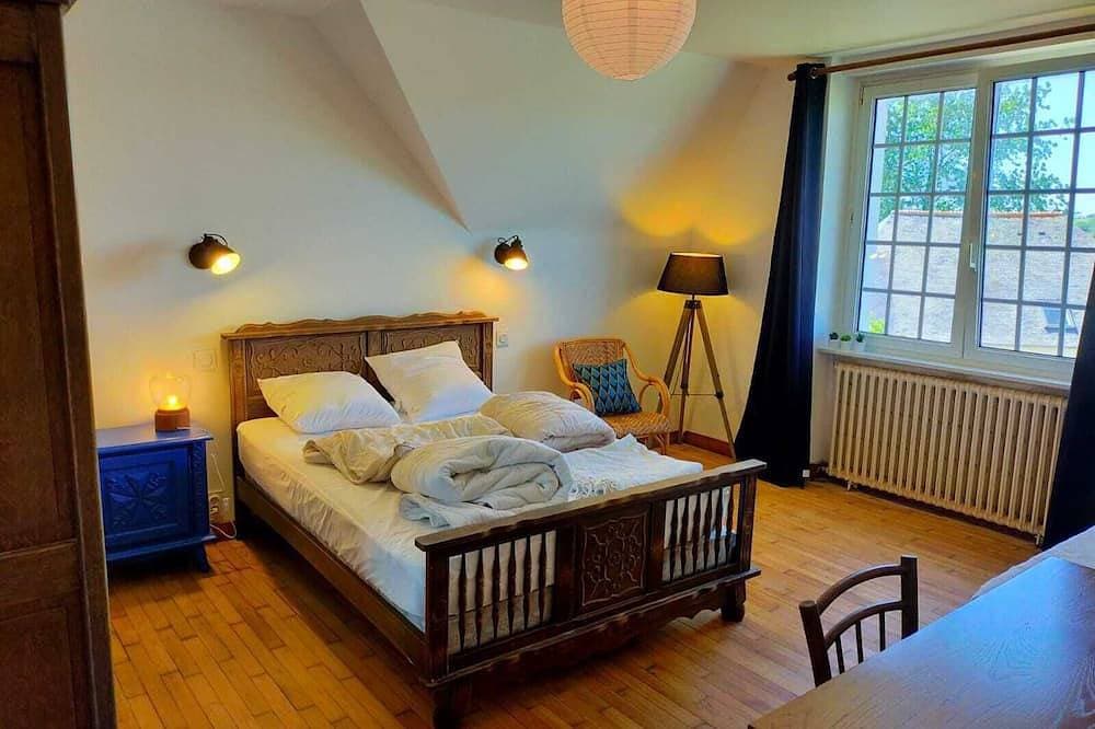 Foto 2 von 30: Large neo-Breton house to discover