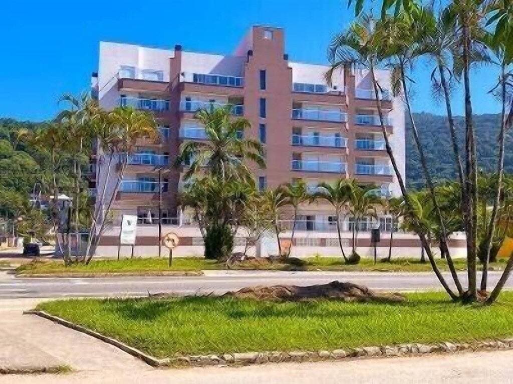 Foto 11 von 51: Beautiful Apartment 47A - sea front view, two covered parking spaces, we have other options.