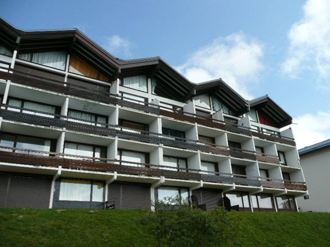 Foto 5 von 9: Studio für 4 Personen in Les Saisies, Parkplatz