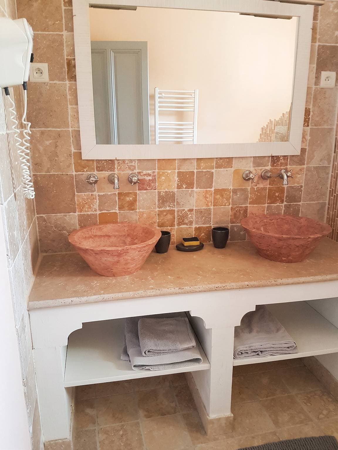 Foto 7 von 12: Komfortables Haus in Aubignan mit Gemeinschaftspool