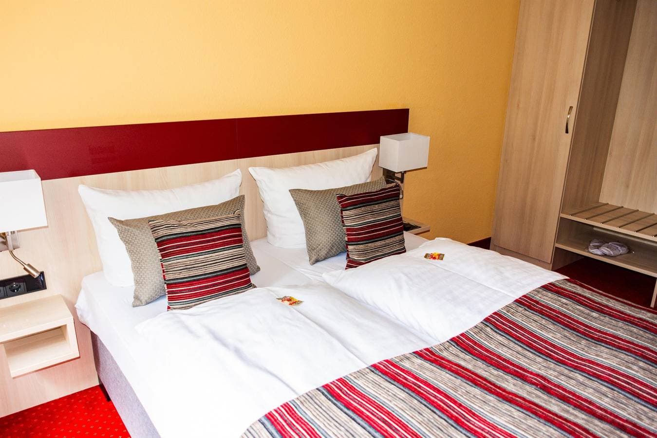 Foto 3 von 8: Doppelzimmer