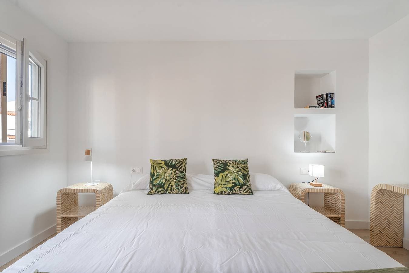 Foto 11 von 25: Ferienwohnung 'Apto 1B · Rincón Gourmet Alcalá' mit Balkon, WLAN & Klimaanlage