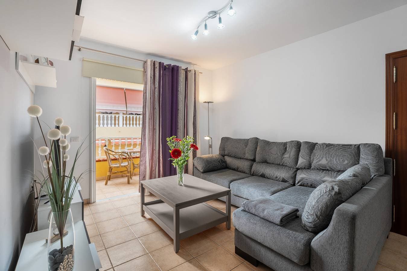 Foto 2 von 27: Ferienwohnung 'Volcán Y Mar 2 Derecha' mit Balkon, WLAN und Klimaanlage