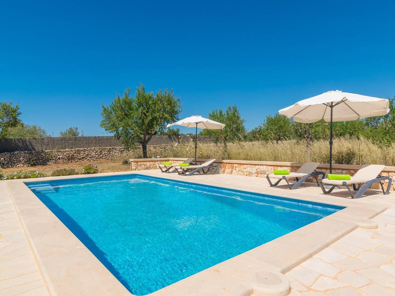 Foto 2 von 28: S'estret - Ferienhaus Mit Privatem Pool