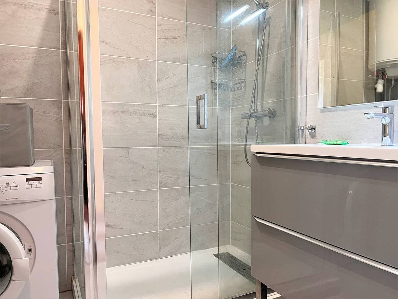 Foto 7 von 15: Zwei-Zimmer-Wohnung am Strand - 5 Betten