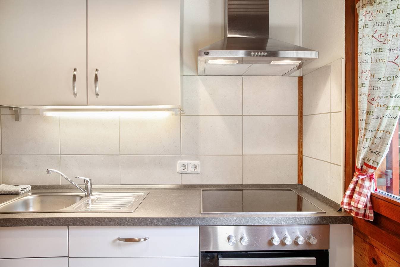 Foto 10 von 25: Ferienhaus 'Grashäusl' mit Bergblick und privater Terrasse