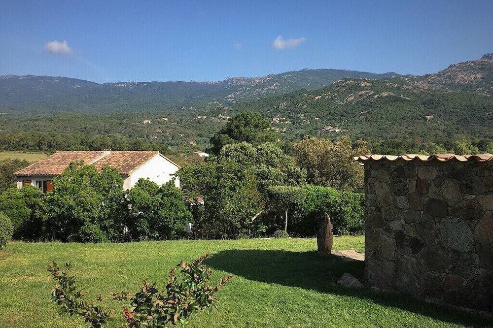Foto 5 von 30: 2 3* Pool Villas With Panoramic Views Located Between Sea And Mountains