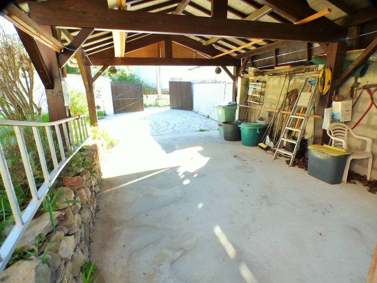 Foto 9 von 15: Villa mit 3 Schlafzimmern im Zentrum des Dorfes Saint Mandrier
