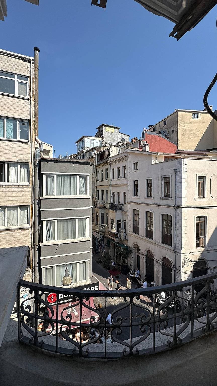 Foto 9 von 13: Taksim-Platz - Deluxe Studio 201