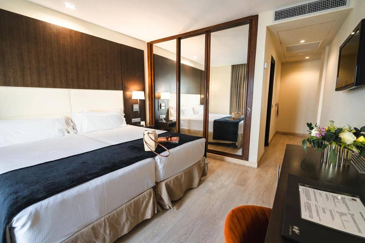 Foto 9 von 14: Double or Twin Room