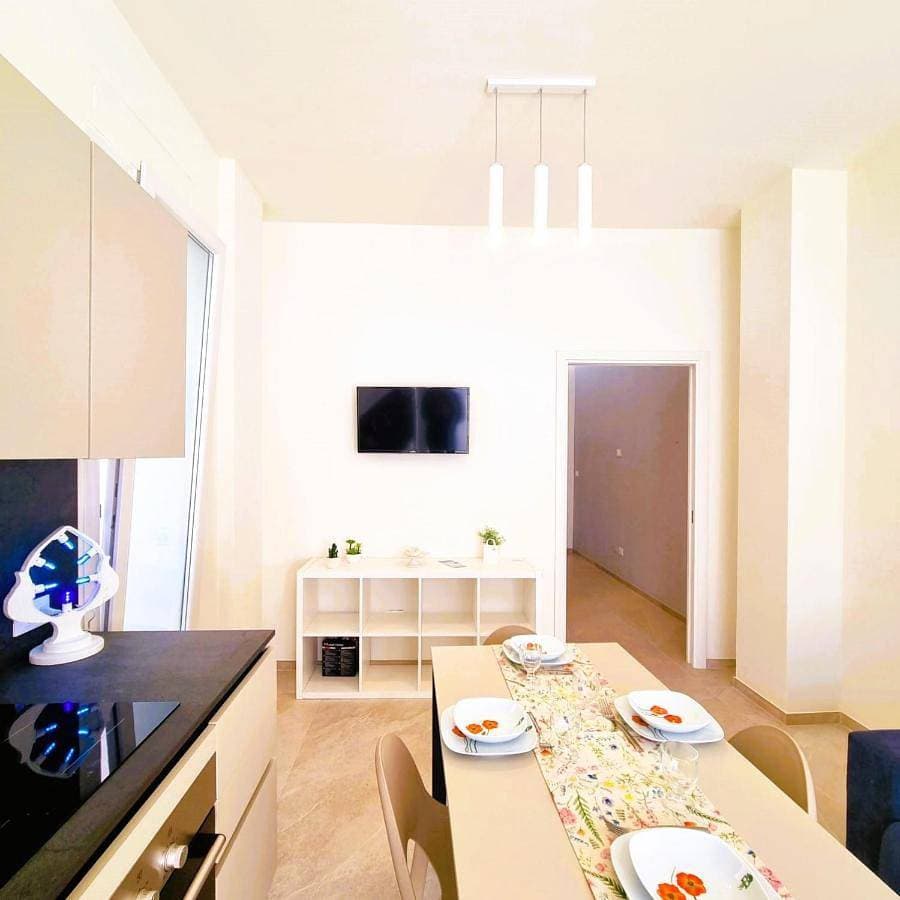 Foto 4 von 81: One-Bedroom Apartment