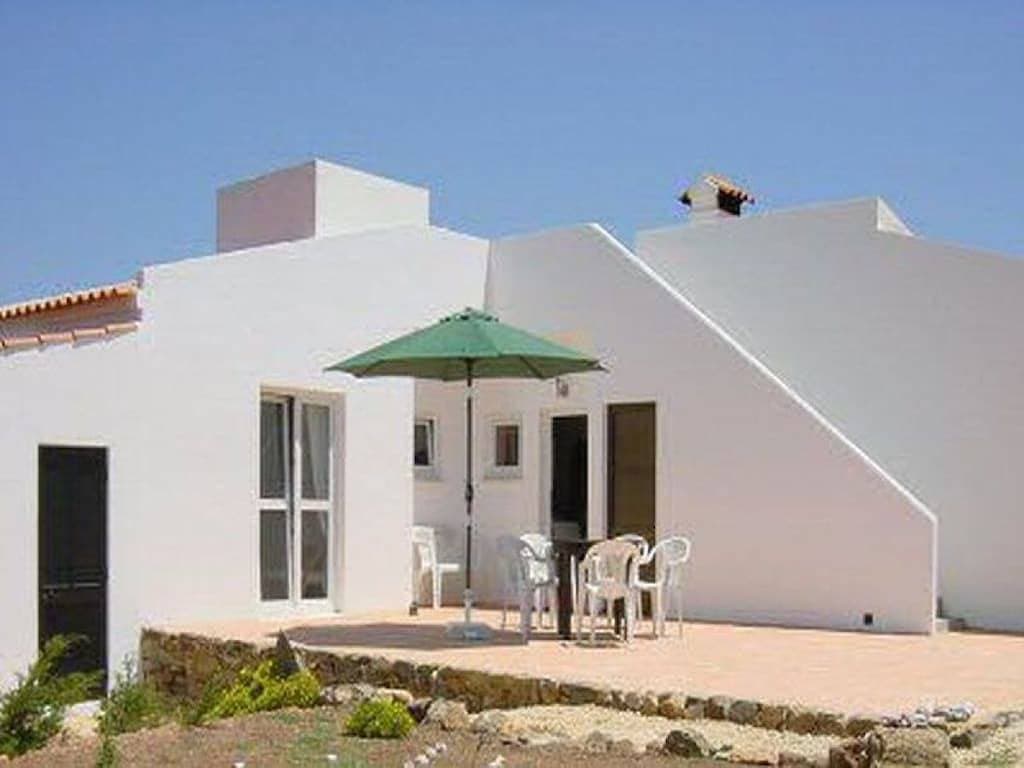Foto 3 von 21: Gemütliche Ferienwohnung mit Terrasse in der Nähe von Praia da Bordeira, Carrapateira