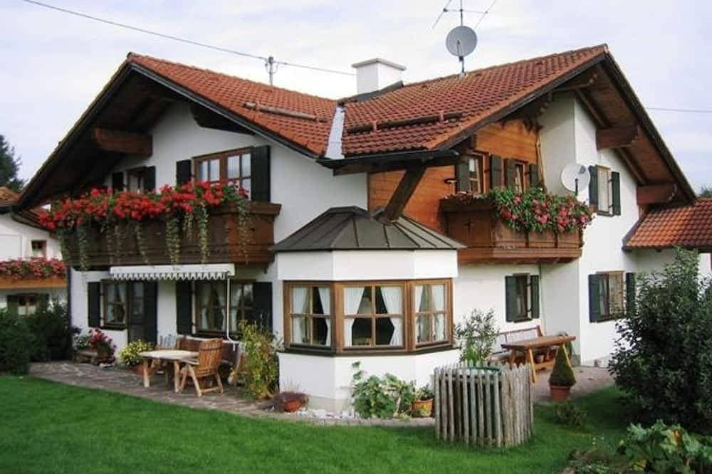 Foto 6 von 15: Ferienwohnung Magdalena (50qm) mit Balkon - Haus Schmölz