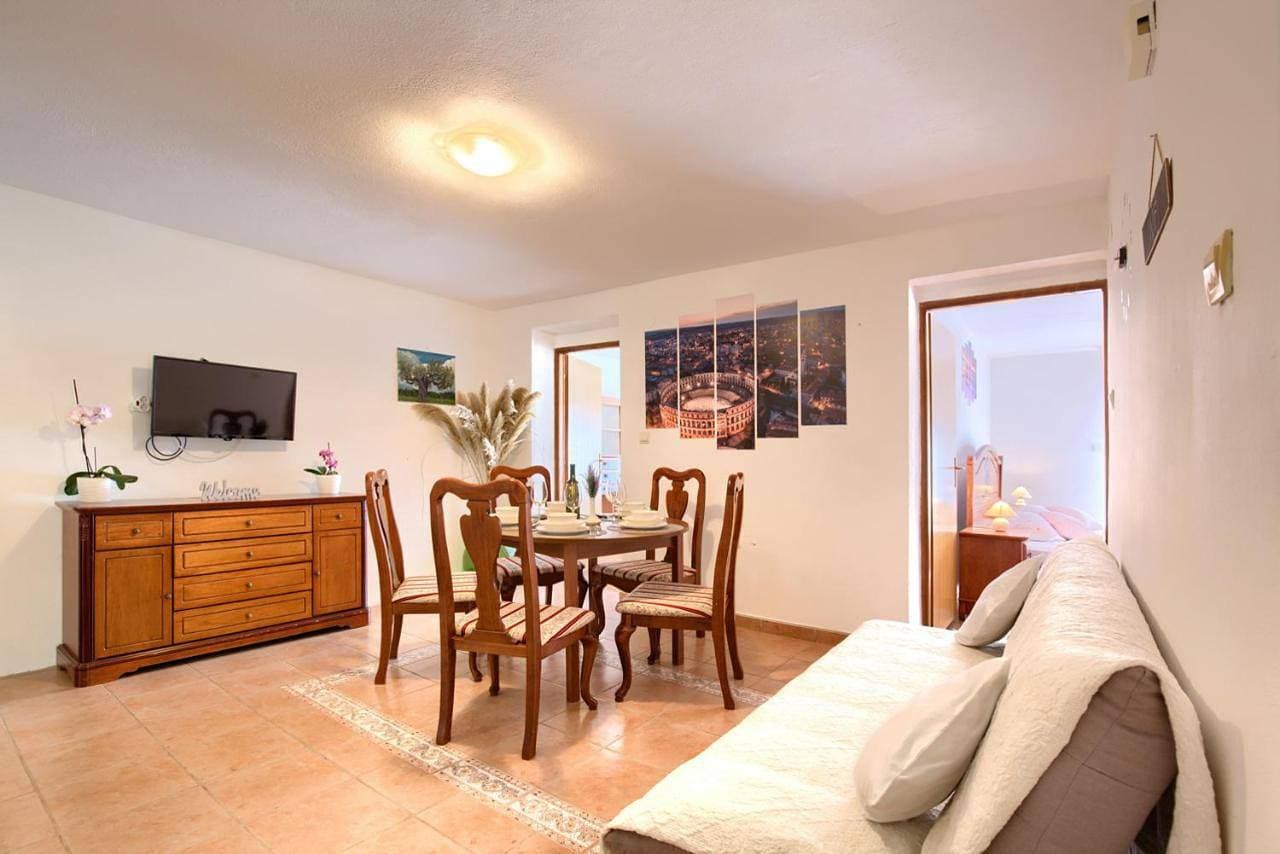 Apartman Adrijano Pula 1
