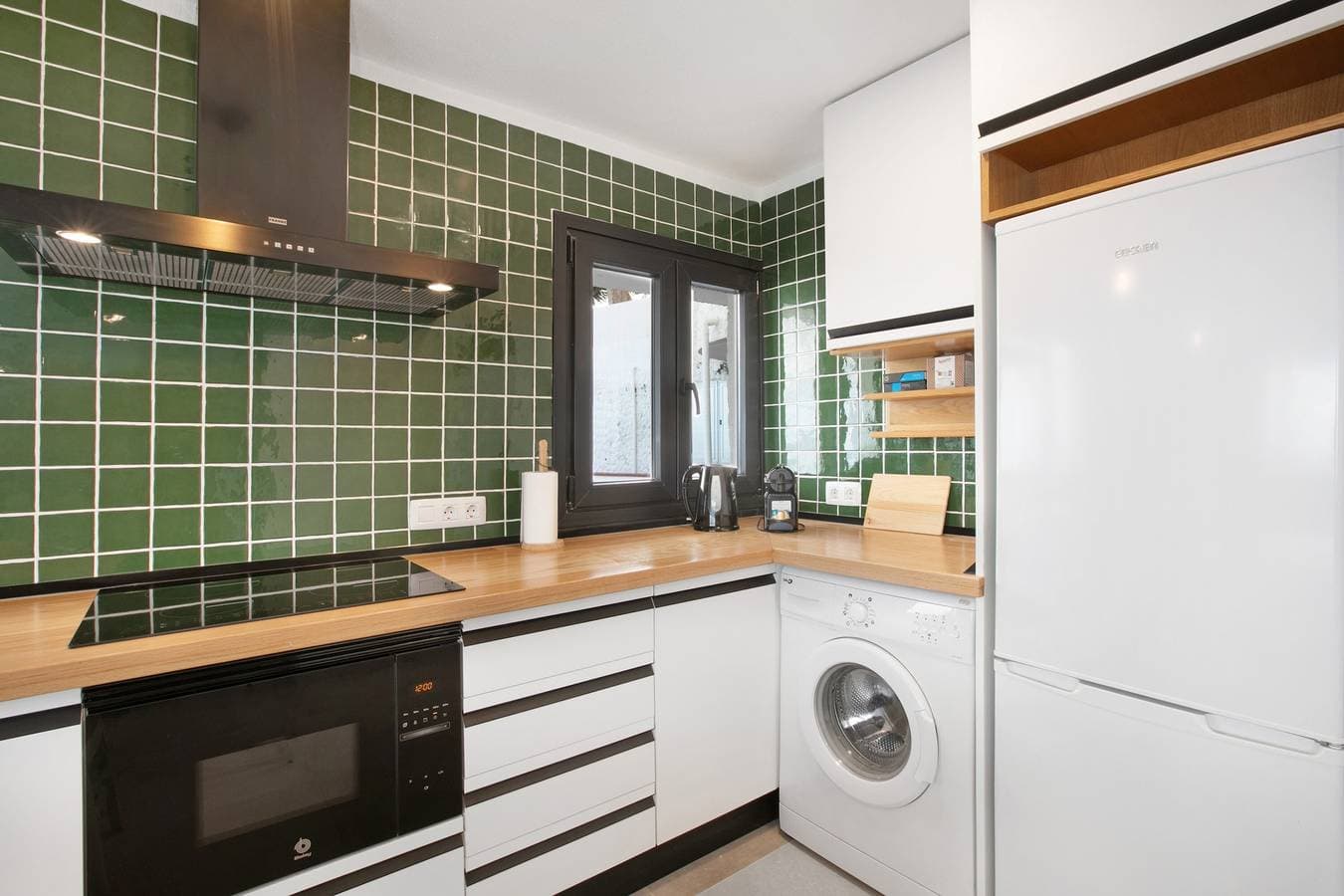 Foto 8 von 25: Ferienwohnung 'Atlántico' mit Meerblick, privater Terrasse und WLAN