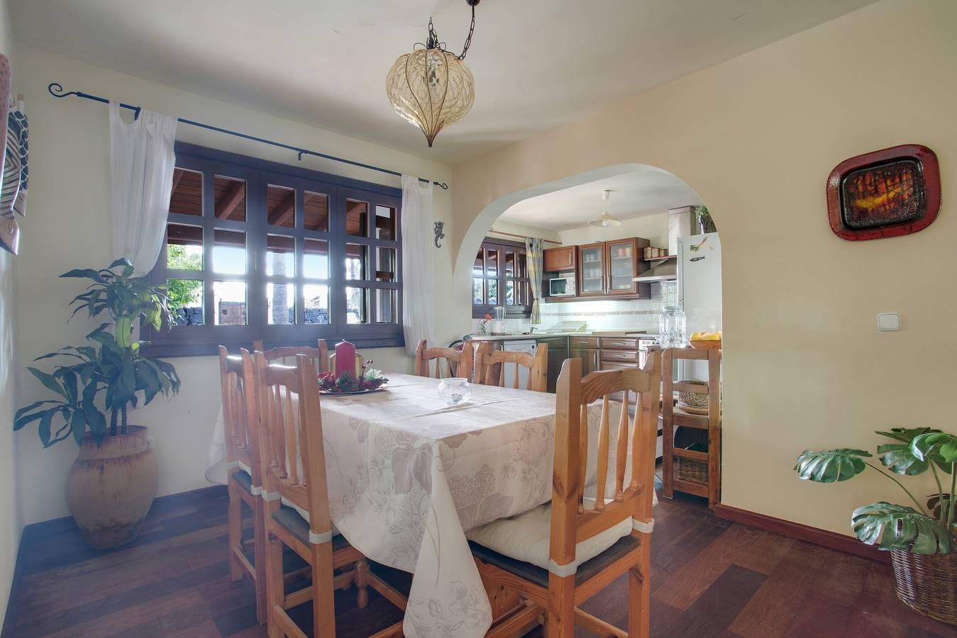 Foto 11 von 30: Stilvolle Villa Ana mit WLAN, Garten, Terrasse und Pool; Parkplätze vorhanden