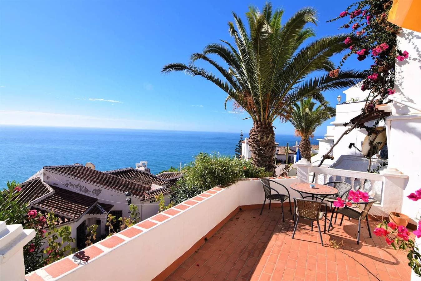 Ladera Panorama 25 - 1