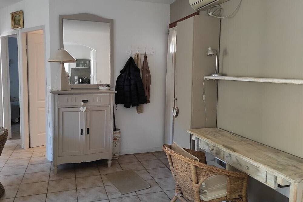 Foto 13 von 22: Small house near Saint-Clair beach in Le Lavandou