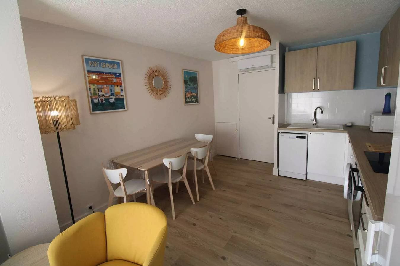 Foto 11 von 22: Golf von St-Tropez Studio/Kabine für 4 Personen Schwimmbad und Strandzugang