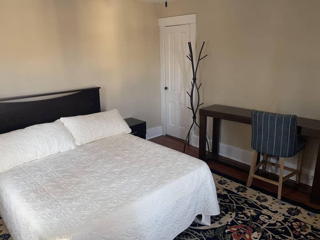 Foto 12 von 30: Renwick Mansion Guest House