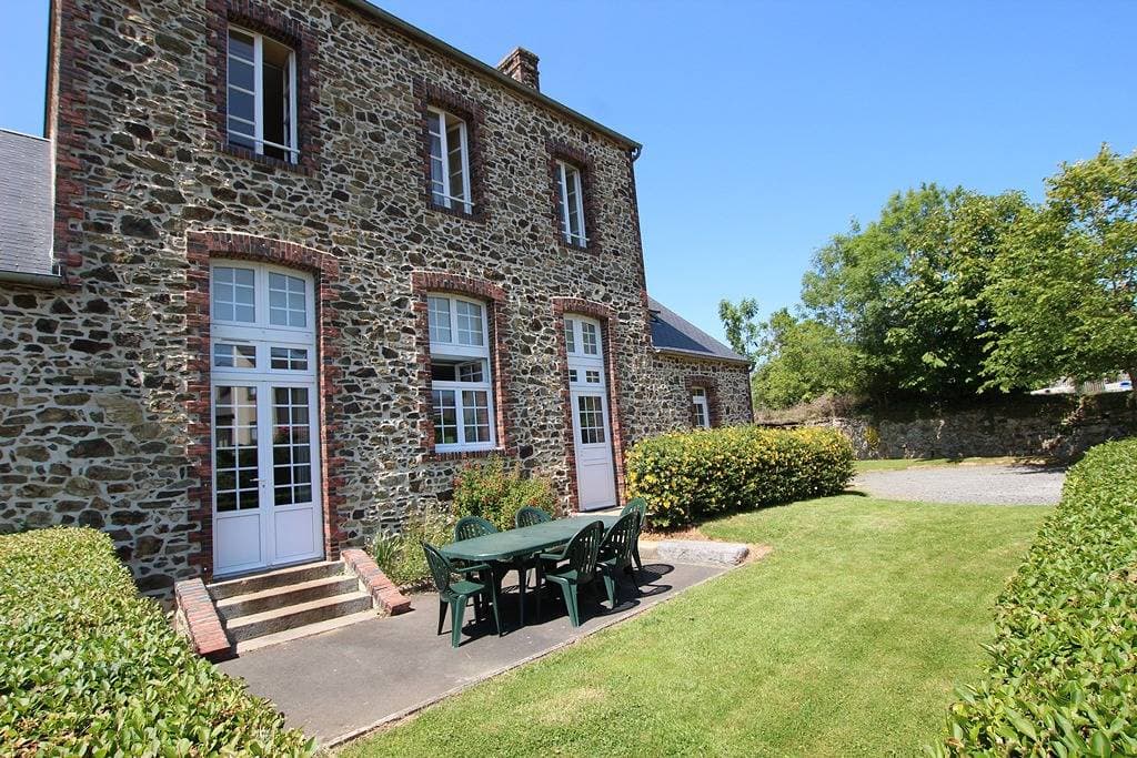 Servigny Gite - 100m zum Stadtzentrum 1