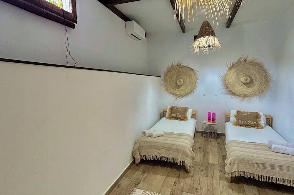 Foto 3 von 30: Boho Villa in Firgas | Pool, Nature, BBQ, and Ocean Views