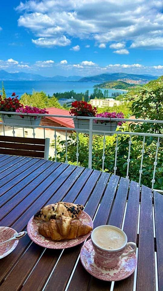 Foto 7 von 26: Double Room with Lake View