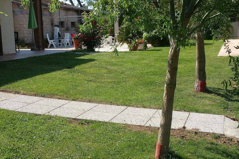 Foto 9 von 22: Apartment in farmhouse, set in a quiet structure