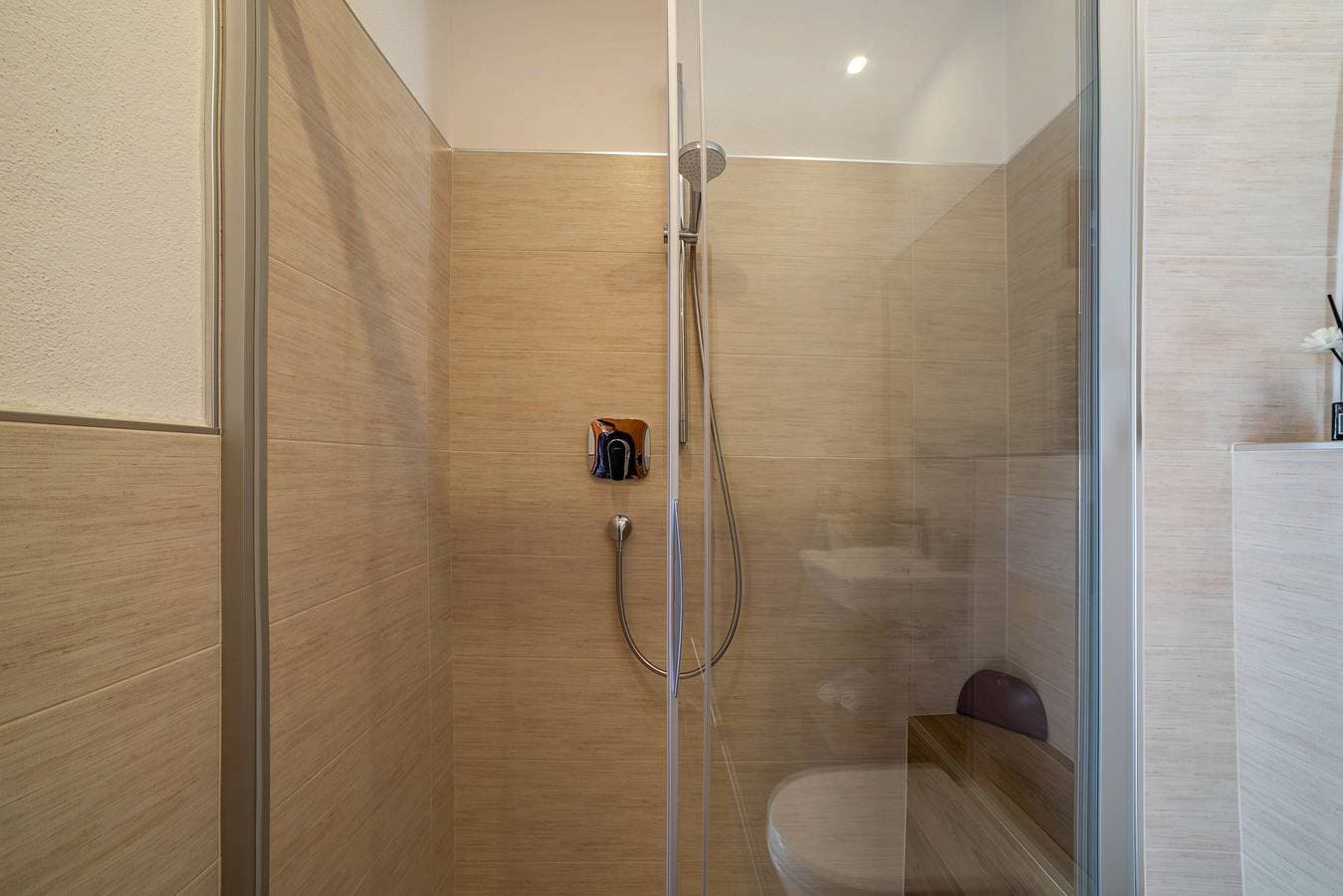 Foto 8 von 14: Ferienwohnung 'Typ B Haus Pöder' mit Bergblick, Gemeinschaftsgarten und WLAN