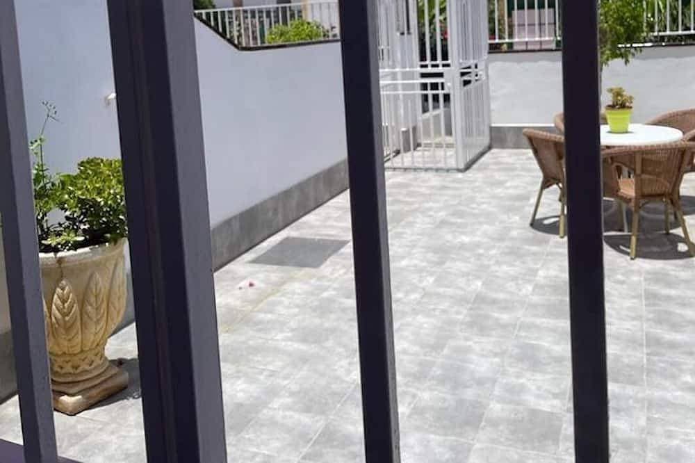 Foto 9 von 10: Apartment With Terrace Park Santiago 2 (2) Surf &Sun