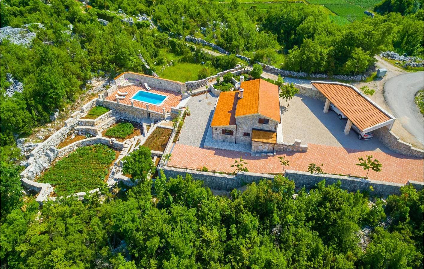 Foto 8 von 52: Geräumige 2-Zimmer-Wohnung mit beheiztem Pool und Annehmlichkeiten für einen perfekten Urlaub