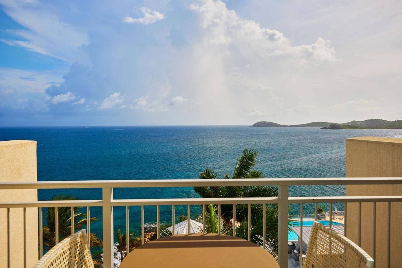 Foto 11 von 15: Deluxe King Room with Balcony and Ocean View