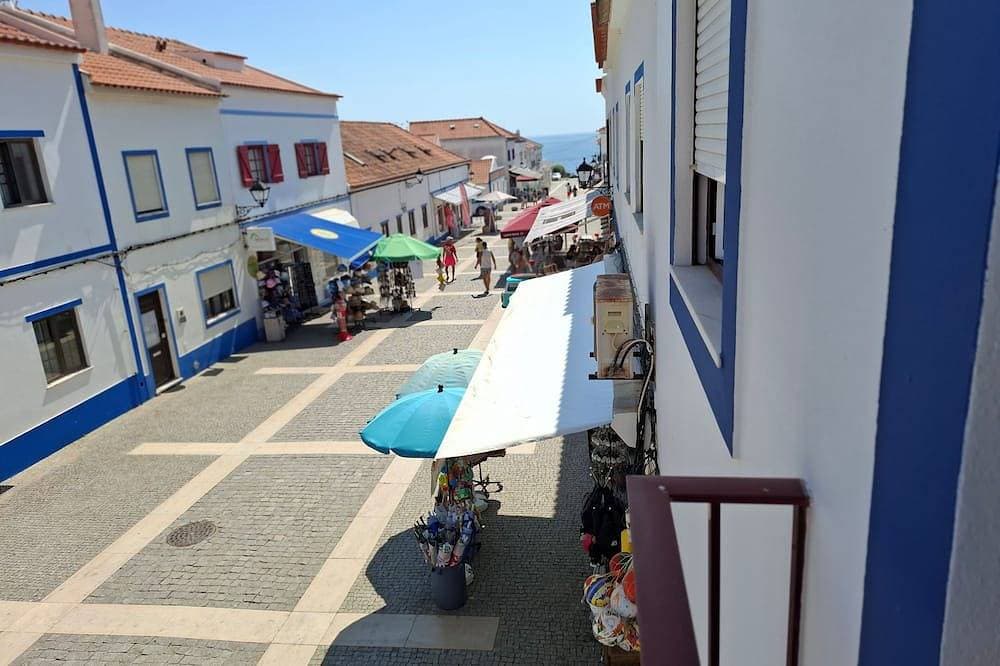 Casa Areia - Porto Covo, T1-4 people, Sea View, the most central area of the Village 1