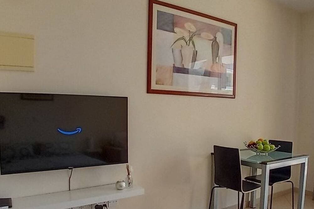 Foto 8 von 15: Kato Paphos Suites -Studio Apartment with Pool view, Wi-Fi & a/c. Great Location