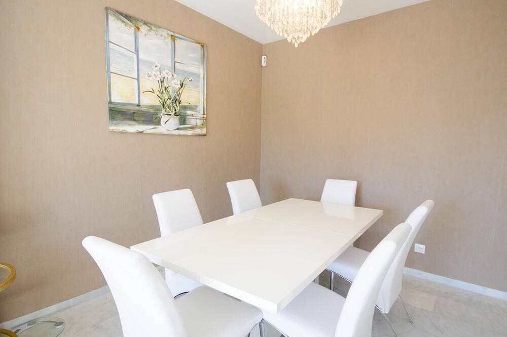 Foto 11 von 22: Luxuswohnung in Estepona mit Terrasse und Parkplatz