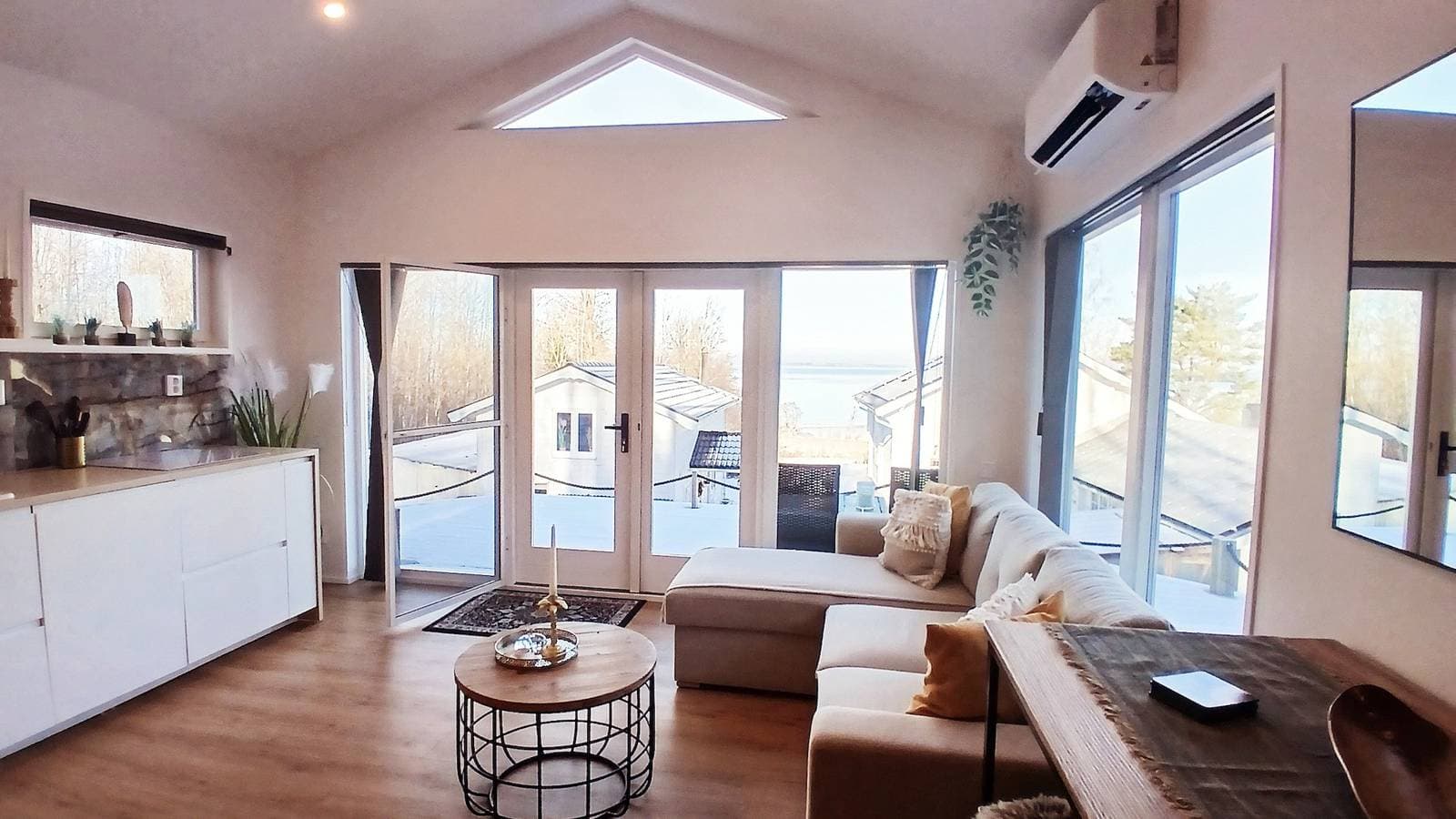 Foto 4 von 43: Lodge für 6 Personen mit Balkon