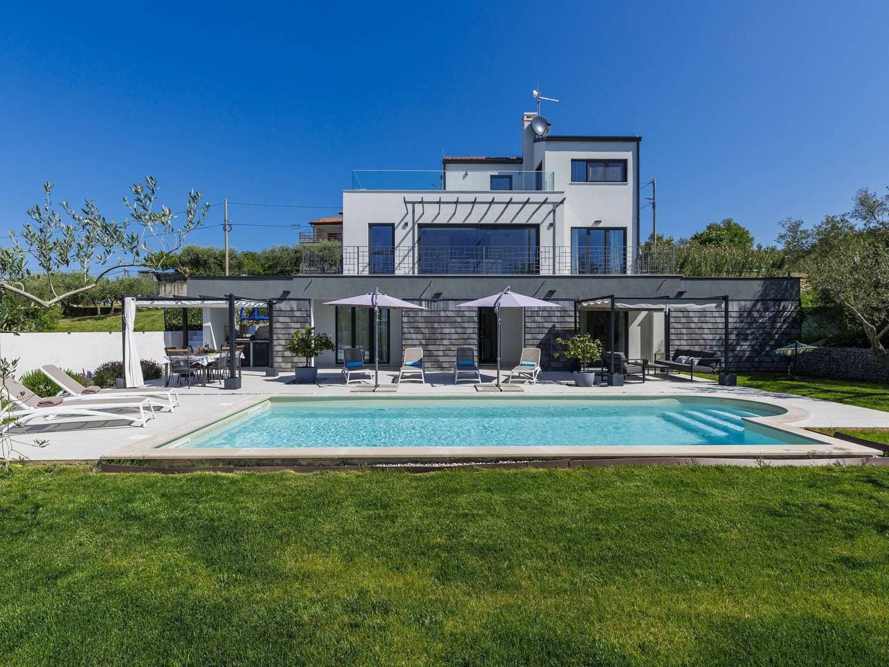 Schönes Einfamilienhaus Villa Sonja 1